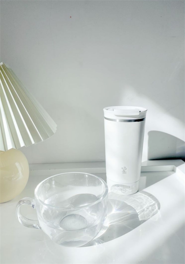 春日出行，鳴盞燒水杯溫暖相伴