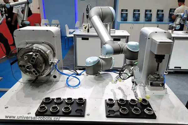 神奇，機器人可使用AI來感知疼痛和自我修復？