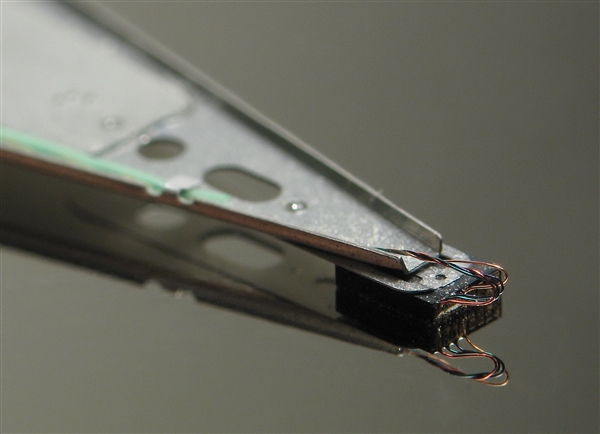 SATA要被淘汰？機(jī)械硬盤能用NVMe 2.0新標(biāo)準(zhǔn)了-站長(zhǎng)資訊網(wǎng)