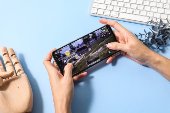 幀率翻倍！有了iQOO這兩款性能強機，玩游戲如同開掛！