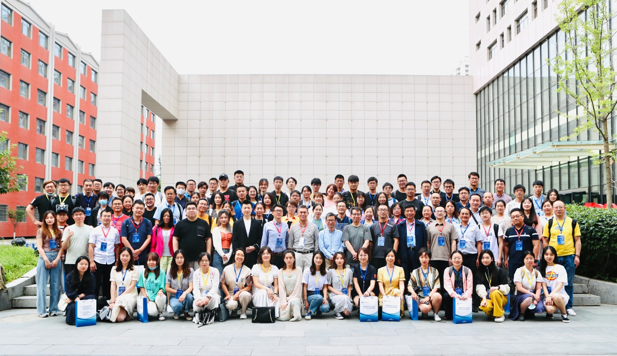 百位高校人文社科教師齊聚西北 百度聯(lián)合多方打造“AI第一課”