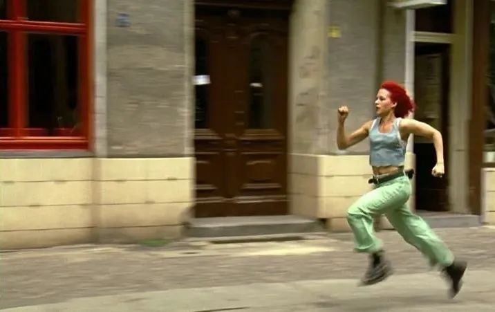 上上簽萬敏：捕捉到電子簽的“網絡效應”，她用頭部優勢打入多個重點行業