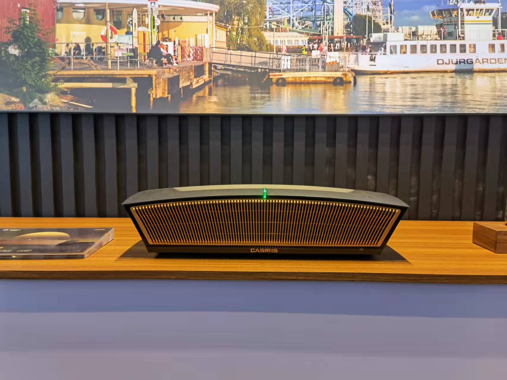 中科極光顯示技術(shù)不斷突破，2022電視機(jī)行業(yè)走向“真激光”時(shí)代