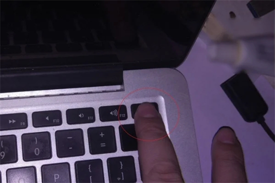 windows雙系統(tǒng)怎么切換回mac mac切換windows系統(tǒng)按哪個(gè)鍵